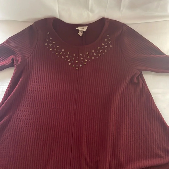 Knox Rose Deep Wine Color Long Sleeve Shark bite hem Sz S - Picture 2 of 7